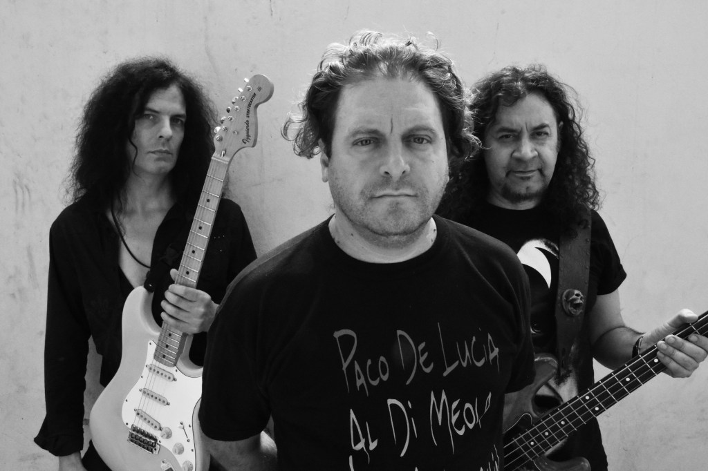 [Zavala+Subotovsky+Minore] El Momento Justo: equilibrio de Poesía, Tango y&nbsp;Metal